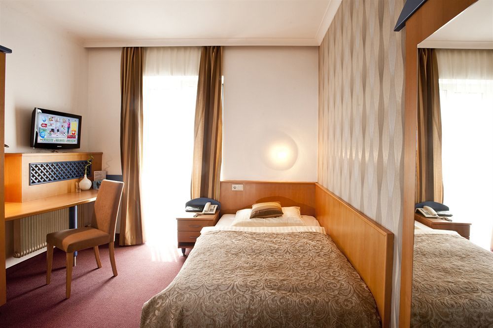 Hotel Geyer Klagenfurt am Woerthersee Exteriér fotografie